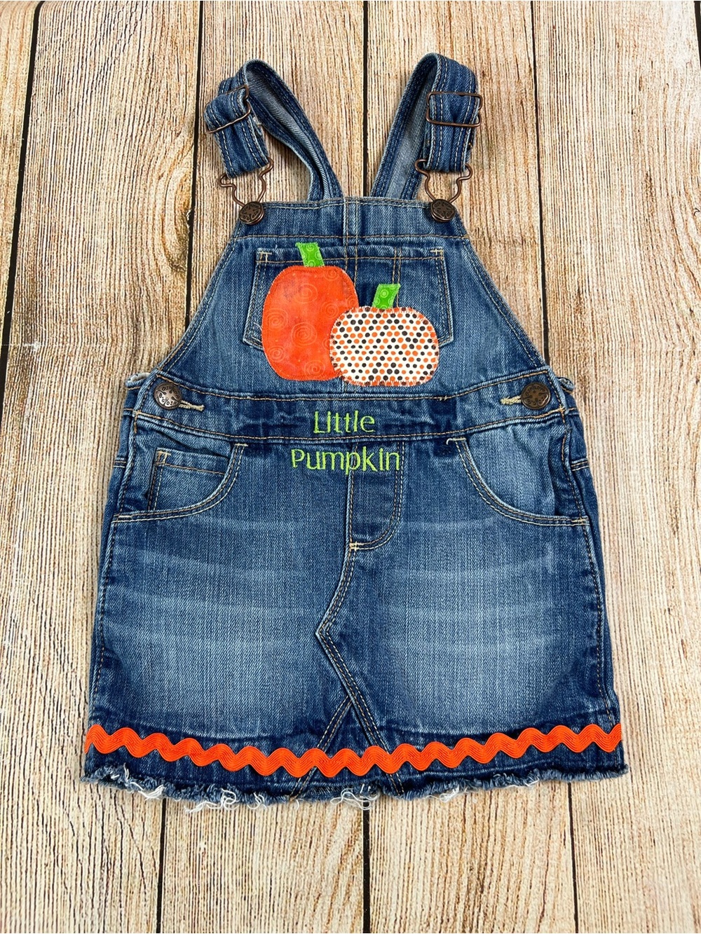 OshKosh B’gosh Denim Overall Skirt Dress Little Pumpkin Sewn Patch’s 2T Toddler